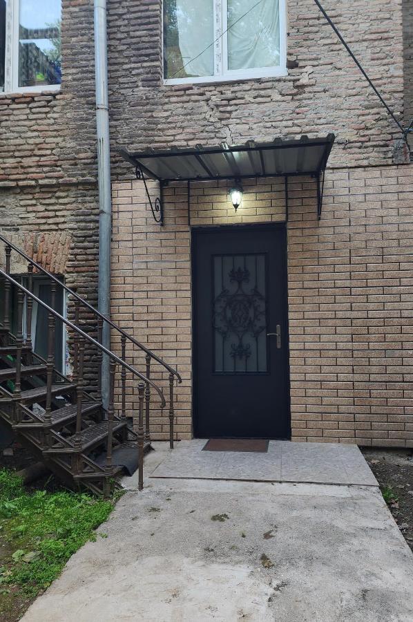 Apartment Chitadze 第比利斯 外观 照片